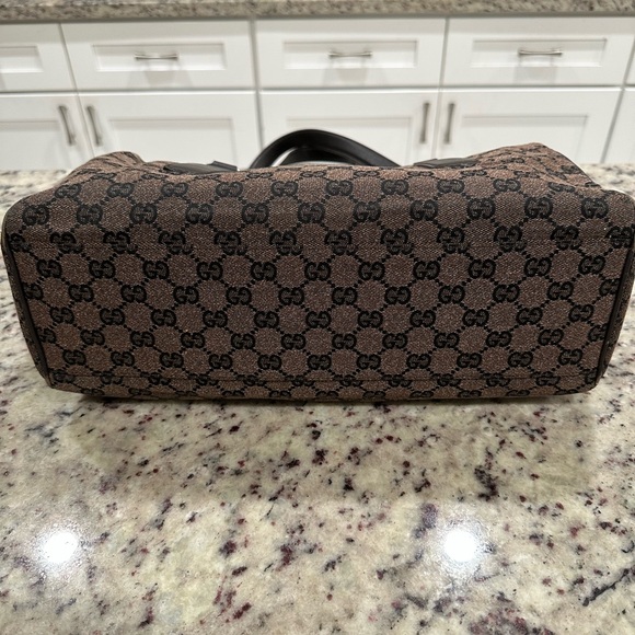 Gucci GG Canvas Boston Satchel Bag in brown. - Picture 4 of 10